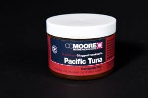 17057 5567 CC Moore Pacific Tuna Boilie 10x14mm v dipu 50ks 300x200 - CC Moore Pacific Tuna - Boilie 10x14mm v dipu 50ks